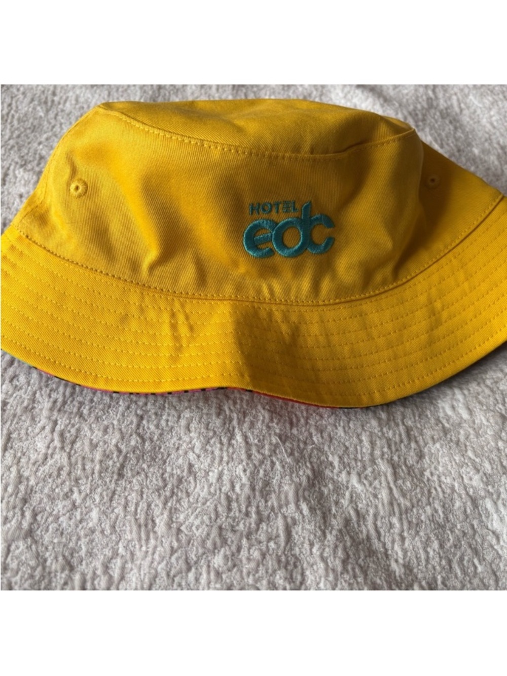 Hotel EDC Merch Bundle - Picture 4 of 9